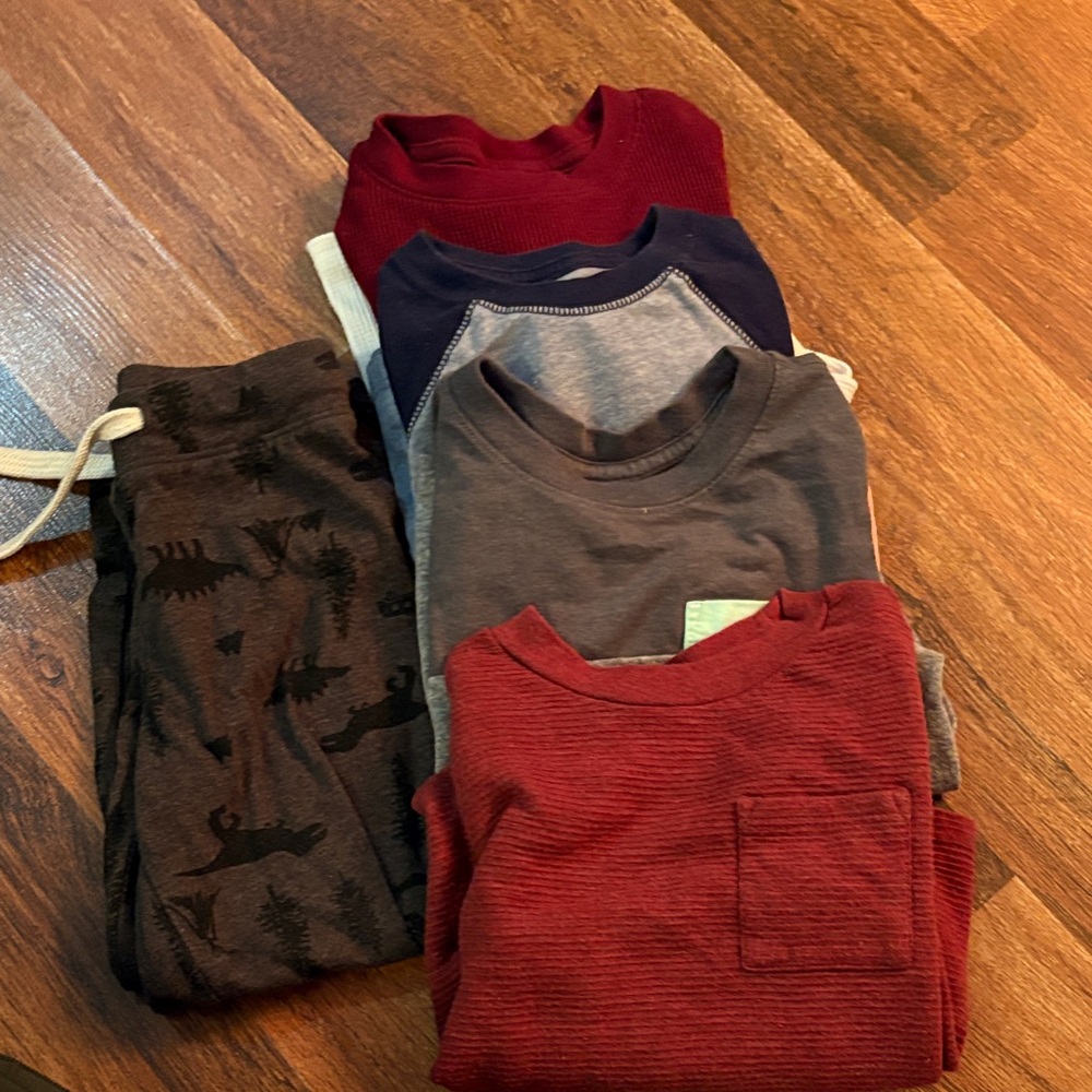 Boys 5 piece clothing bundle